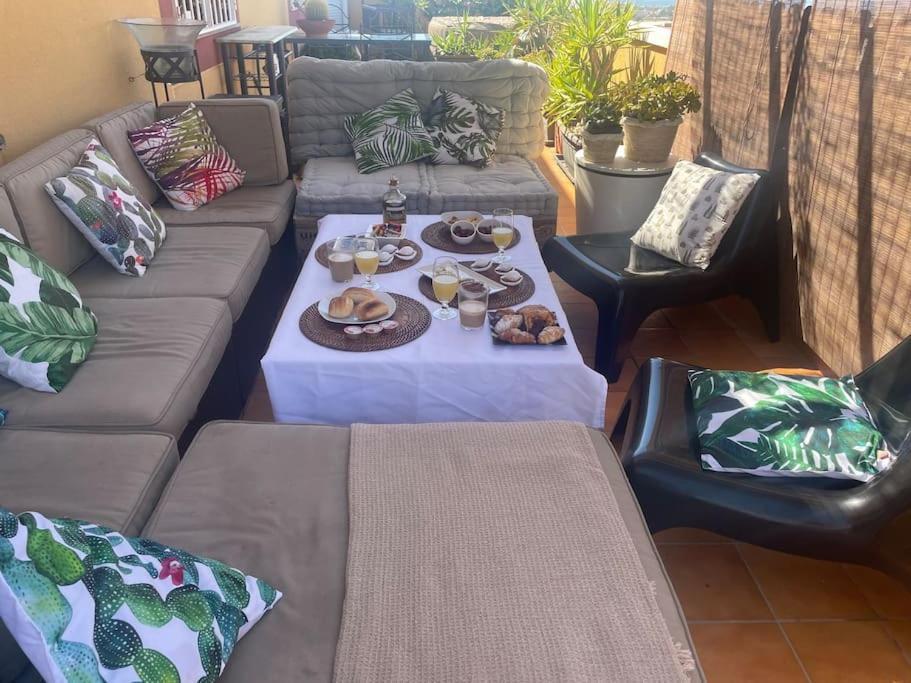 Apartmán Precioso Atico Cerca Playa Con Bonita Terraza Aguadulce  Exteriér fotografie