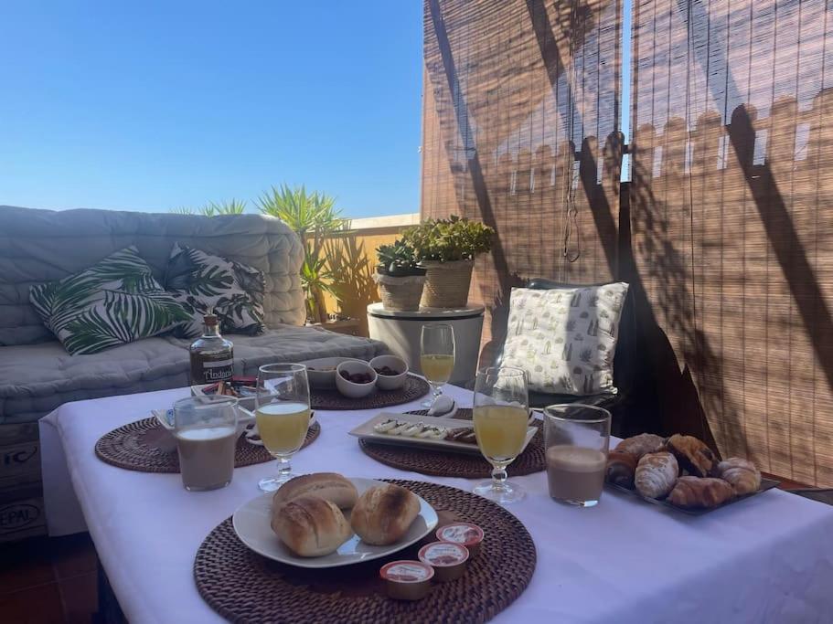 Apartmán Precioso Atico Cerca Playa Con Bonita Terraza Aguadulce  Exteriér fotografie